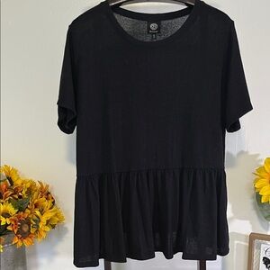 Bobeau Black Peplum Short Sleeve Sweater